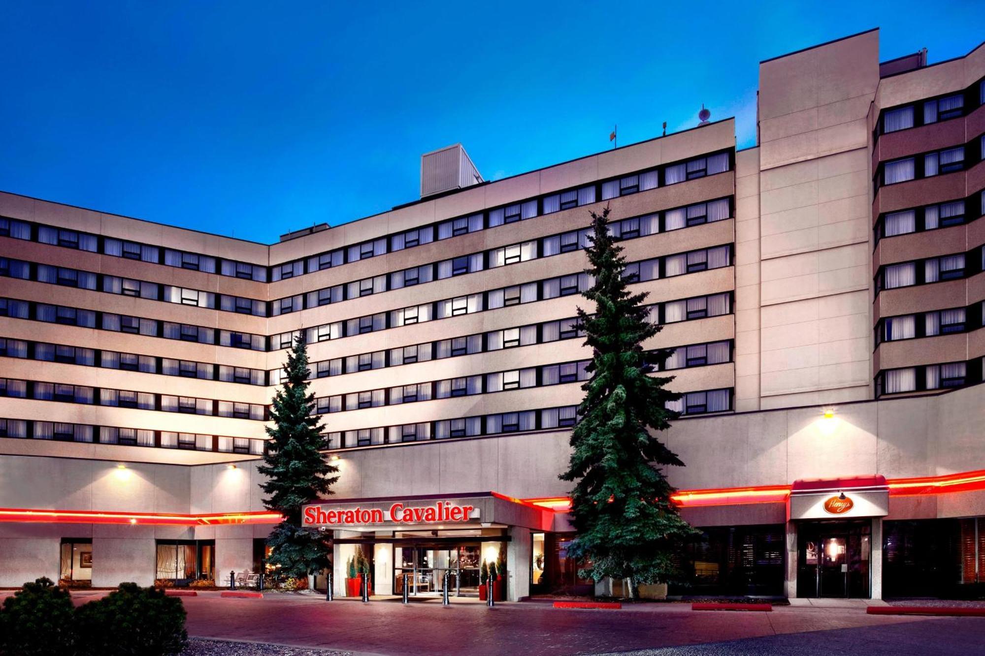 Sheraton Cavalier Calgary Hotel Buitenkant foto